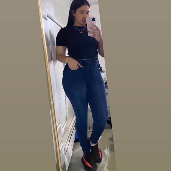 danielabatis633